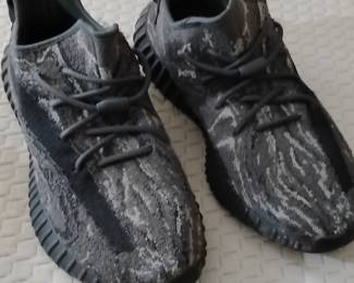 Adidas Yeezy Boost 350 V2 MX Dark Salt