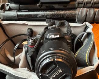 Nikon D40 DSLR Camera Kit