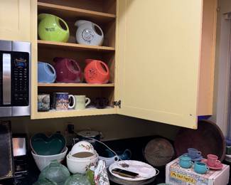 Fiesta (Fiestaware) Large Disk Pitchers, Universal Cambridge "Woodvine" pattern nested mixing bowl / refrigerator set, Bordallo Pinheiro Cabbage Leaf 3-Part Divided Relish Dish,