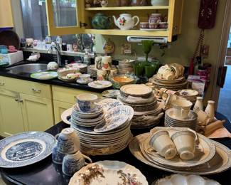 Lenox, dishware, decorative plates, trays, tea sets