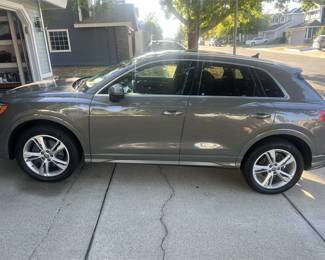 2020 Audi Q3 Premium S line quattro AWD SUV with Service Records (3/20)
