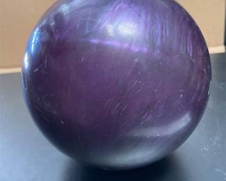 Columbia 300 Bonanza Purple Bowling Ball (3/3)