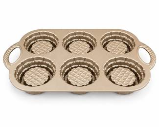 Nordic Ware Shortcake Baskets Baking Pan