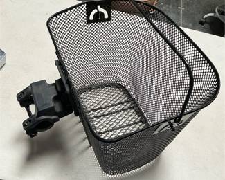 Black Mesh Bicycle Basket with Quick-Release Mount (5/6)