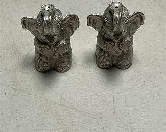 Pewter Baby Elephant Salt and Pepper Shakers (2/5)