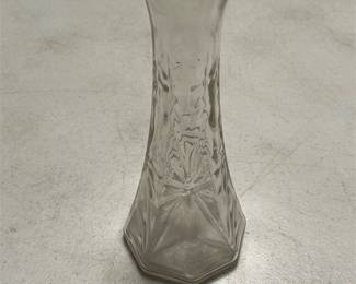 Hoosier Glass 4063-B Clear Glass Bud Vase (2/6)