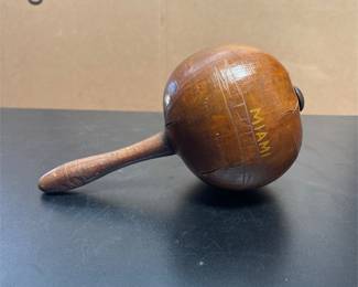 Miami Souvenir Carved Coconut Shell Maraca (2/3)