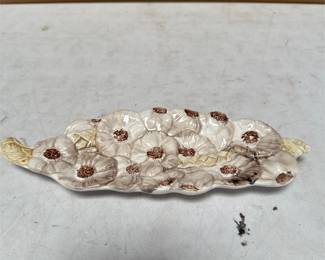 Ceramic Garlic-Form Serving Platter (2/2)