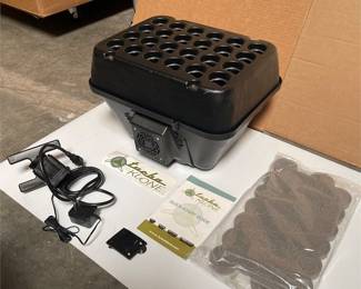 TurboKlone T24 Aeroponic Cloning System (3/4)