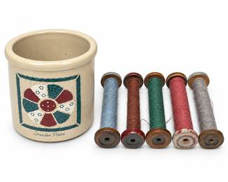 Dresden Plate Stoneware Crock with Yarn Bobbins