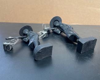 Pair of Carved Wooden Water Carrier Figurines (4/4)