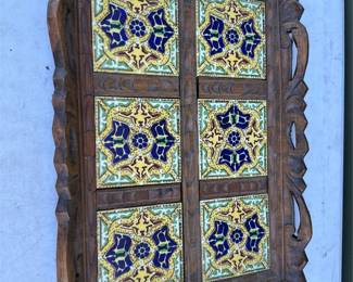 Carved Wood Serving Tray with Decorative Ceramic Tiles (2/2)