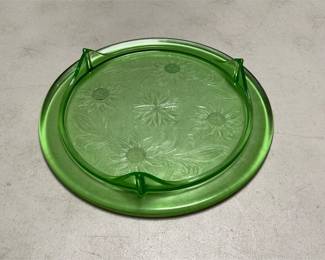 Jeannette Sunflower Green Glass Footed Cake Plate (3/5)