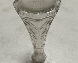 Hoosier Glass 4063-B Clear Glass Bud Vase (3/6)