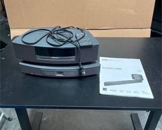 Bose Wave Music System with Multi-CD Changer and Remote (2/5)