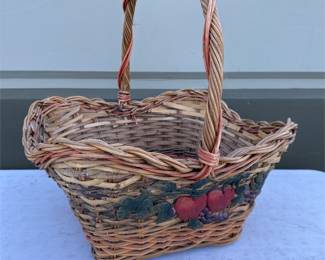 Handled Wicker Basket with Fruit Decoration (2/2)