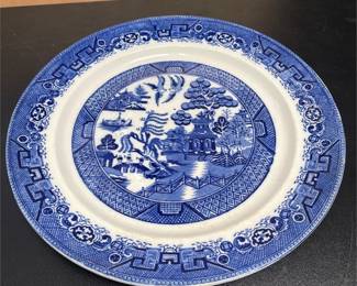 Allertons Blue Willow Ceramic Plate (2/4)