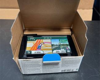 Garmin nüvi 2555LMT GPS Navigator with Box (3/4)