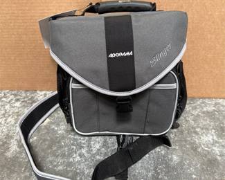 Adorama Slinger Gray Camera Bag, GBSLGY (2/4)