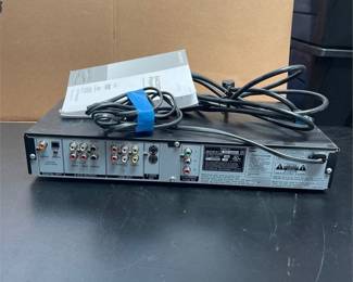 Sony DVP-NS500V SACD/DVD Player with Remote (2/2)