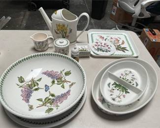 Portmeirion Botanic Garden Serving Bowls, Platter & Tray (2/6)