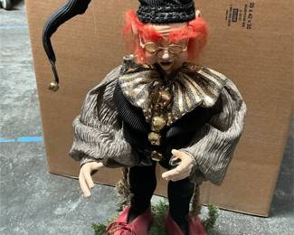 Hinch Originals Christmas Elf in Jester Costume (2/6)