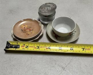 Miniature Ceramic and Glass Dishes with Cat Cup and Saucer (5/5)