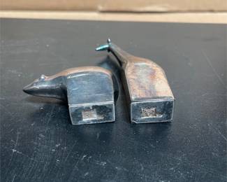 Dansk Designs Giraffe Paperweight and Bear-Form Figure (4/5)