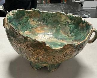 Green and Gold-Tone Art Pottery Footed Bowl (2/6)