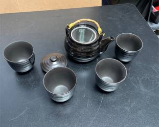 Simple Dining Black Glazed Ceramic Tea Set (5/6)