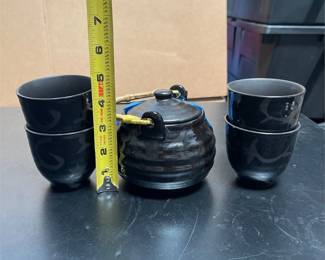 Simple Dining Black Glazed Ceramic Tea Set (6/6)