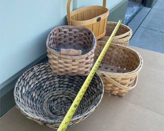 Assorted Wood and Woven Baskets Including Peterboro (5/5)