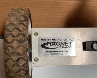 Rolling Magnetic Floor Sweeper (3/4)