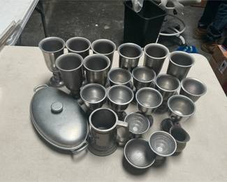Wilton Armetale Plough Tavern Goblets & Tableware (4/7)