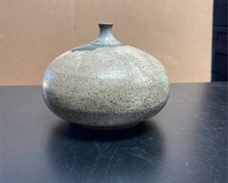 Speckled Glaze Studio Pottery Bud Vase (4/4)