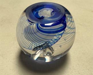 Blue Swirl Art Glass Paperweight with Controlled Bubbles (3/5)