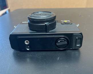 Minolta Hi-Matic S 35mm Film Camera with Case (6/8)