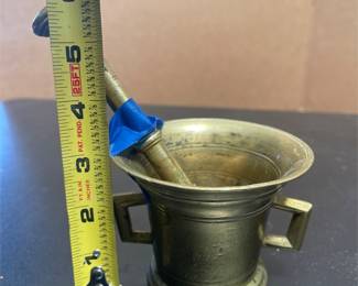 Brass Mortar and Pestle with Square Handles (6/6)