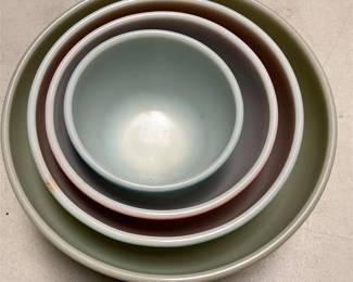 Pyrex Primary Colors Nesting Mixing Bowl Set (5/7)