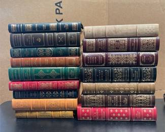 Franklin Library Gilt-Decorated Book Collection (2/8)