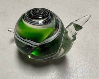 Green Swirl Art Glass Snail Paperweight (5/6)