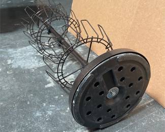 Household Essentials Three-Tier Revolving Shoe Tree (3/3)