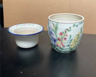 Clouds Folsom Hummingbird Pottery Planter with Insert (4/5)