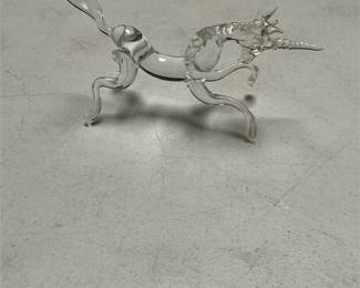 Clear Glass Rearing Unicorn Figurine (2/5)