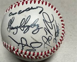 Oakland Athletics Facsimile Signature Souvenir Baseball (3/6)