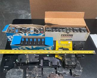 Bryant & Assorted Electrical Circuit Breakers (2/2)