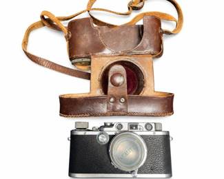 Leica IIIa 35mm Rangefinder Camera with Leather Case