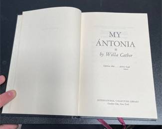 My Ántonia & 1940 French-English Science Dictionary (3/3)