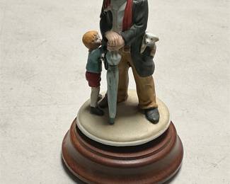 Man, Boy and Puppy Musical Figurine on Wooden Base (2/5)