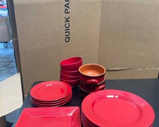 Waechtersbach Fun Factory Red Dinnerware with Soup Crocks (4/5)